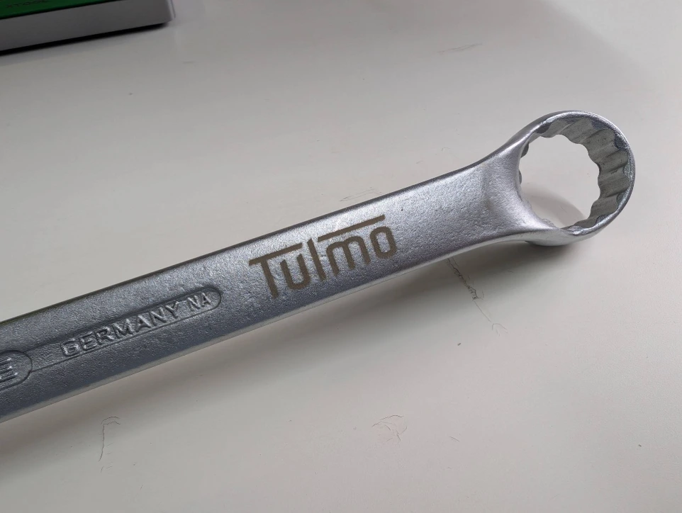 Gegraveerde steeksleutel