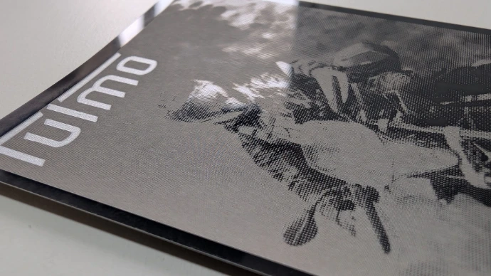 Foto gravering op 0.2mm aluminium